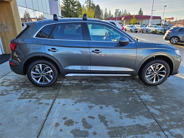 2024 Audi Q5 45 S line Premium photo 3