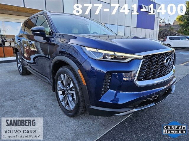 2022 Infiniti QX60 Luxe photo 3