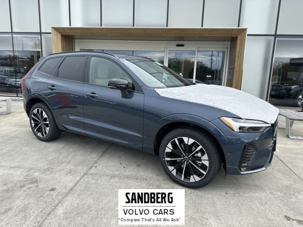 New 2026 Volvo XC60 B5 Plus SUV