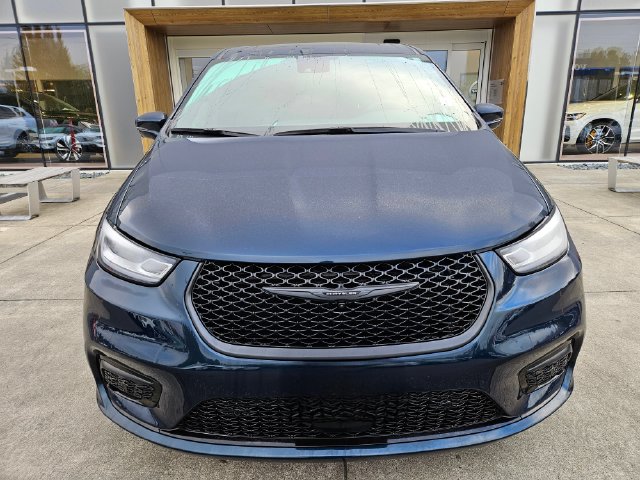 2C4RC1S72NR183610