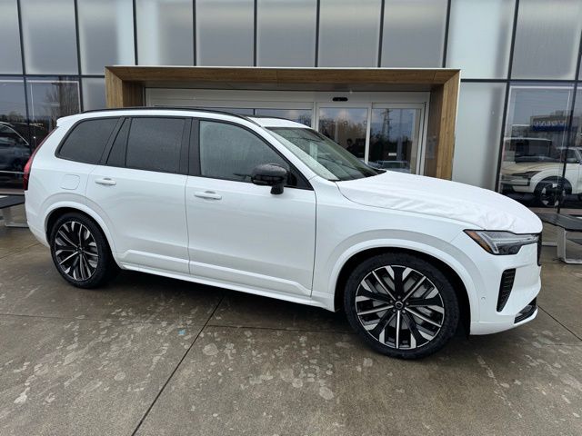 2026 Volvo XC90 T8 Recharge Ultra Dark 4WD's photo