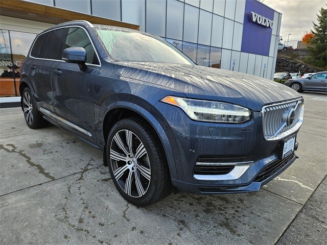 2024 Volvo XC90 T8 Ultimate photo 3