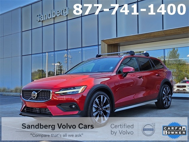 2024 Volvo V60 Cross Country B5 Ultimate