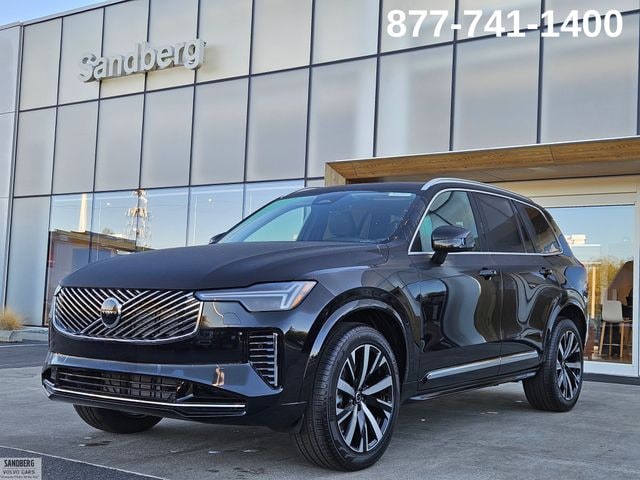 2026 Volvo XC90 B6 Core SUV
