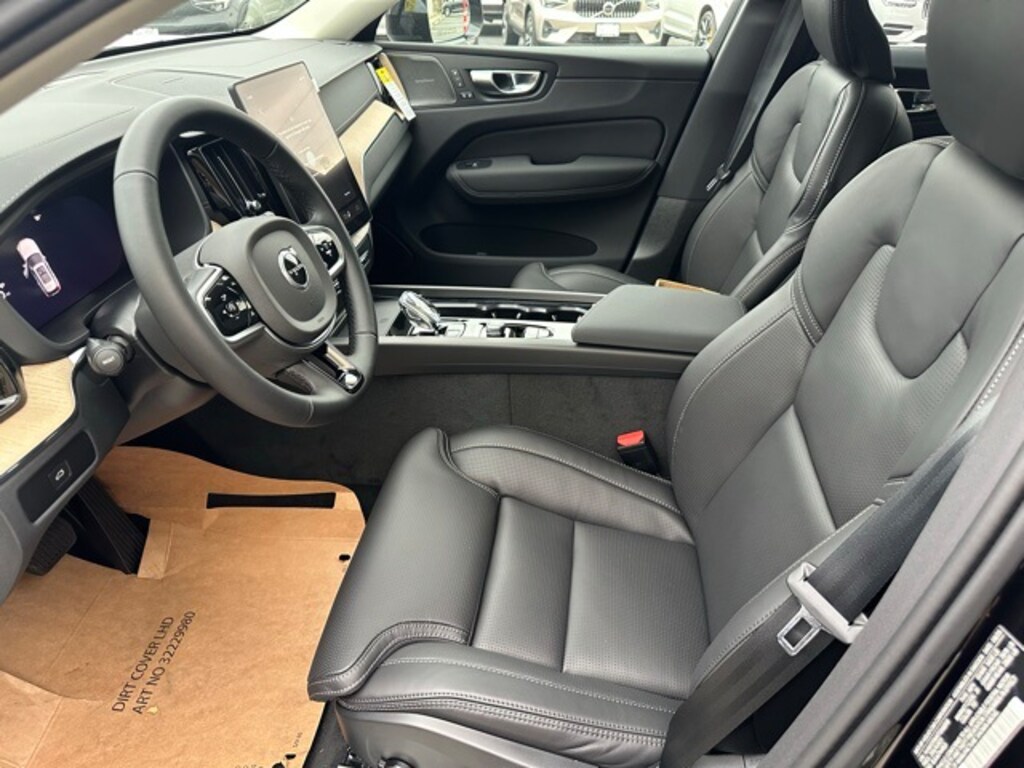 New 2026 Volvo XC60 B5 Ultra SUV