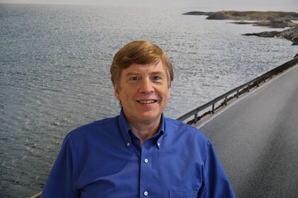 Staff member Steve Dunlap from 6de9e55b3080