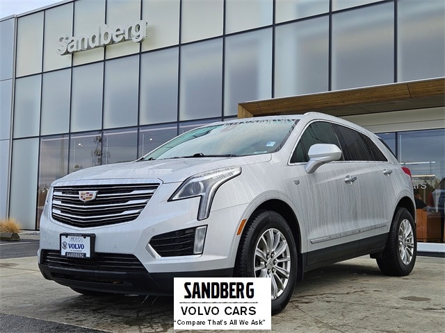 2017 CADILLAC XT5 Luxury SUV