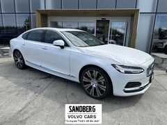 2025 Volvo S90 B6 Ultra Sedan