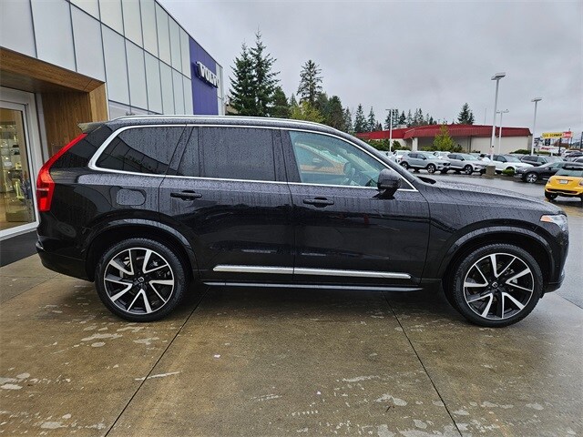 2023 Volvo XC90 AWD Plus photo 3
