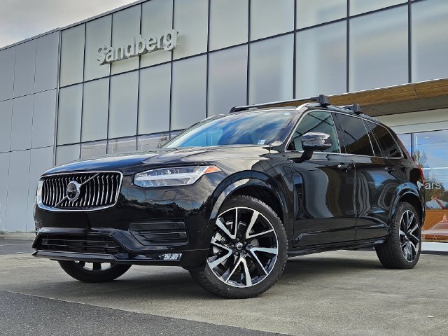 2021 Volvo XC90 Momentum