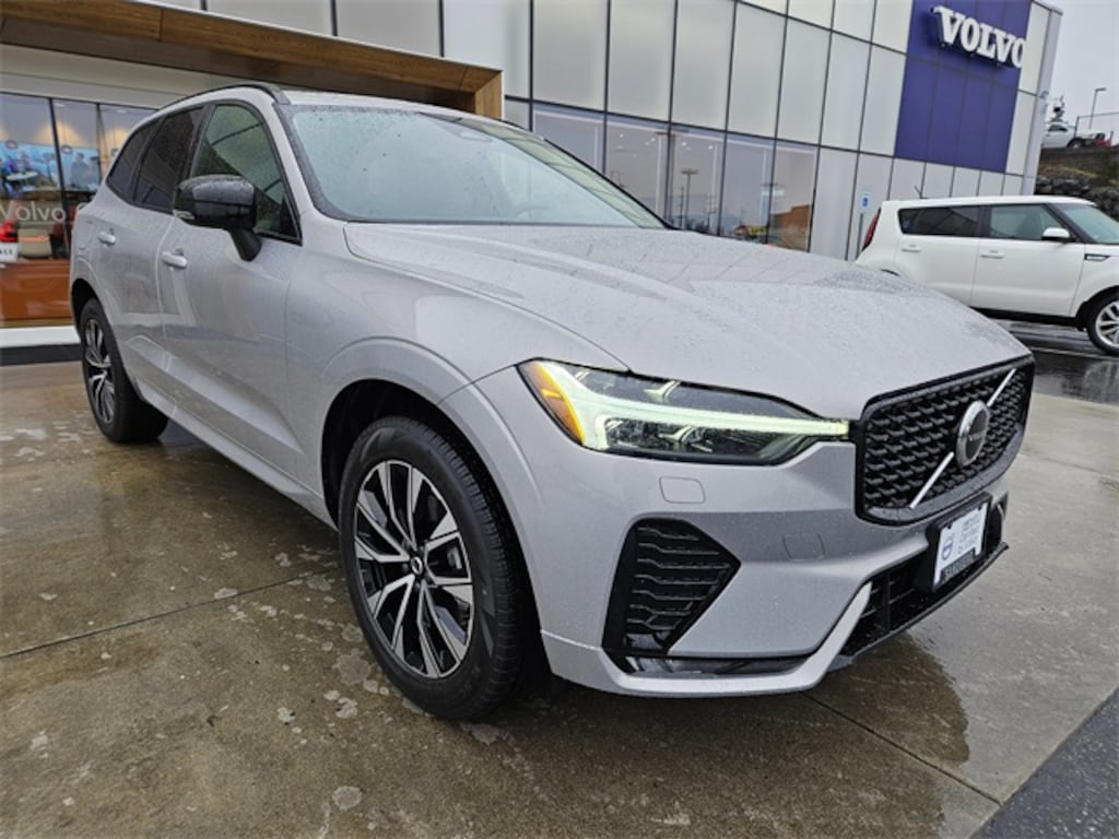 Certified 2025 Volvo XC60 B5 Core SUV