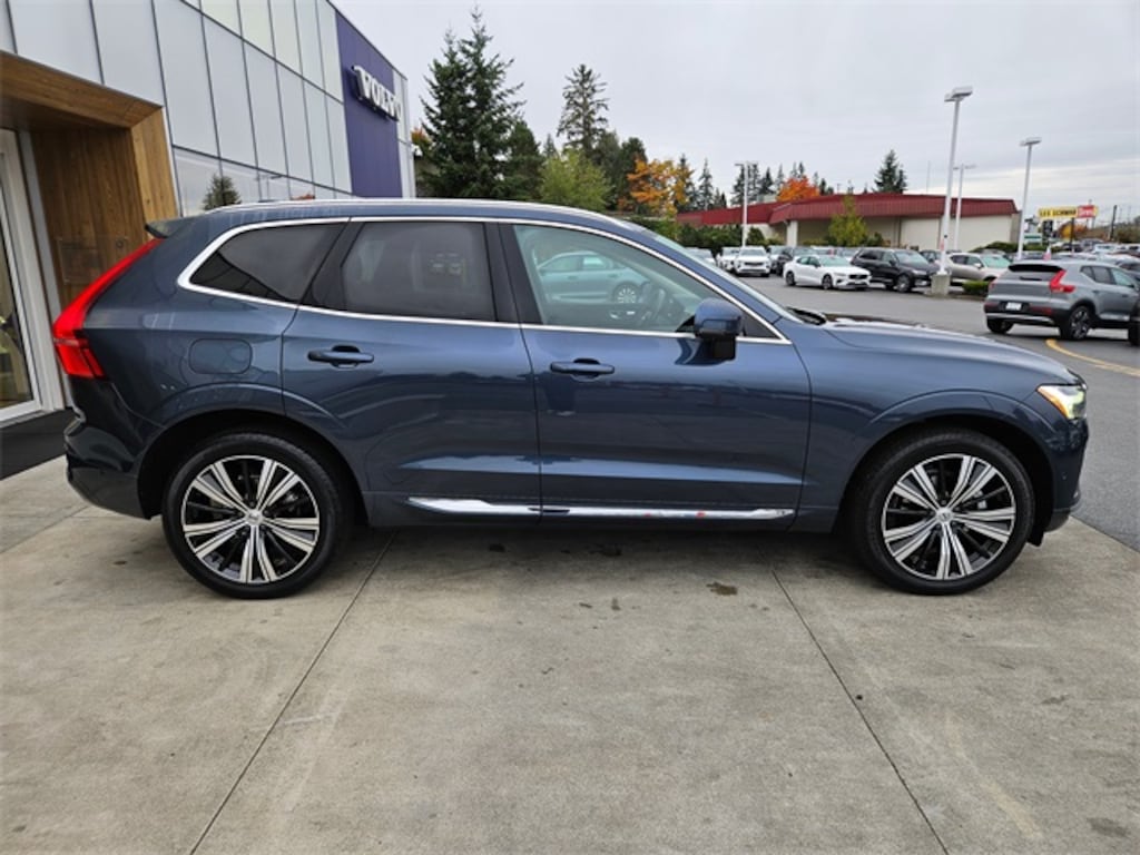 Certified 2023 Volvo XC60 B5 AWD Plus Bright SUV