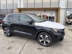 2026 Volvo XC40 B5 Plus AWD SUV