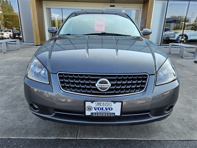 Used 2005 Nissan Altima S with VIN 1N4AL11D85C390571 for sale in Lynnwood, WA