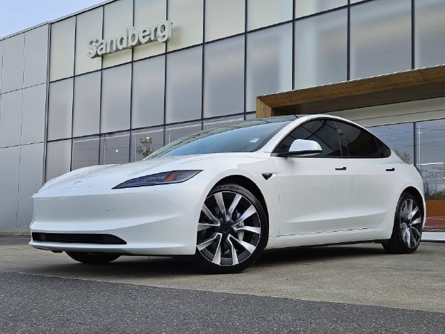 2025 Tesla Model 3 Long Range