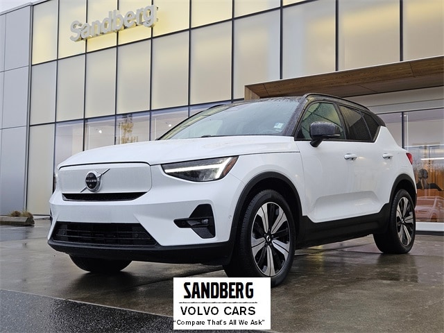 2023 Volvo XC40 Plus