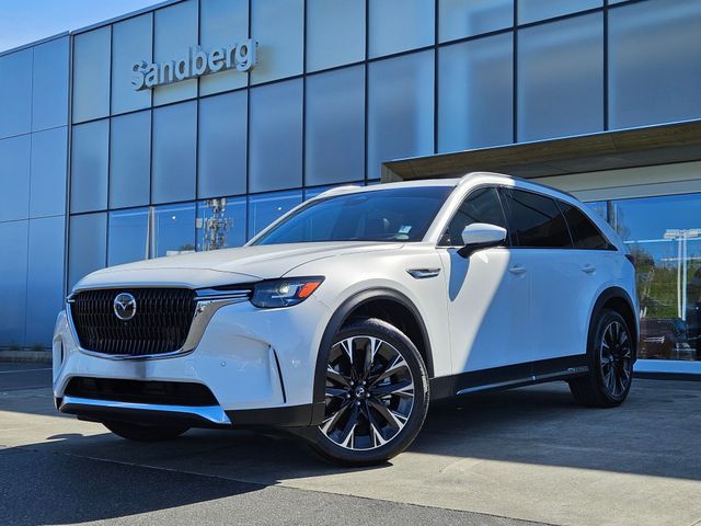 2025 Mazda CX-90 PHEV Premium Plus Package's photo