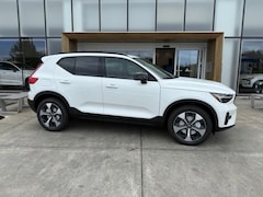 2026 Volvo XC40 B5 Plus AWD SUV