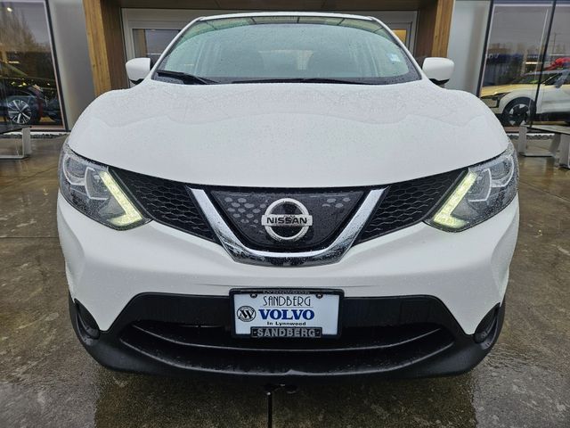 Used 2018 Nissan Rogue Sport S with VIN JN1BJ1CR0JW261104 for sale in Lynnwood, WA