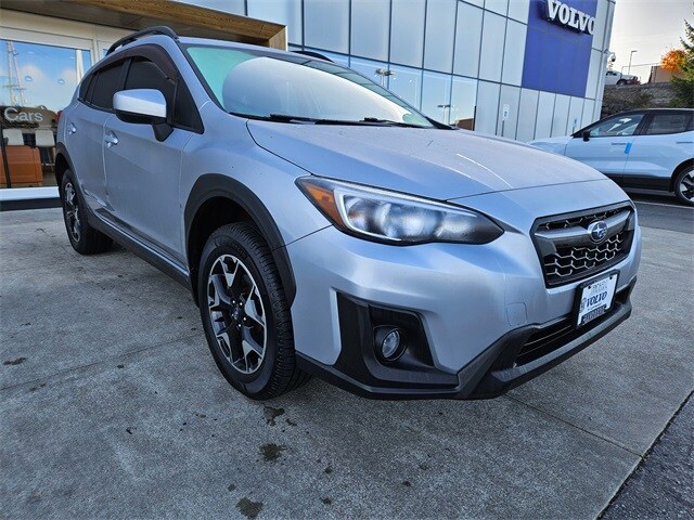 2019 Subaru Crosstrek 2.0i Premium photo 3