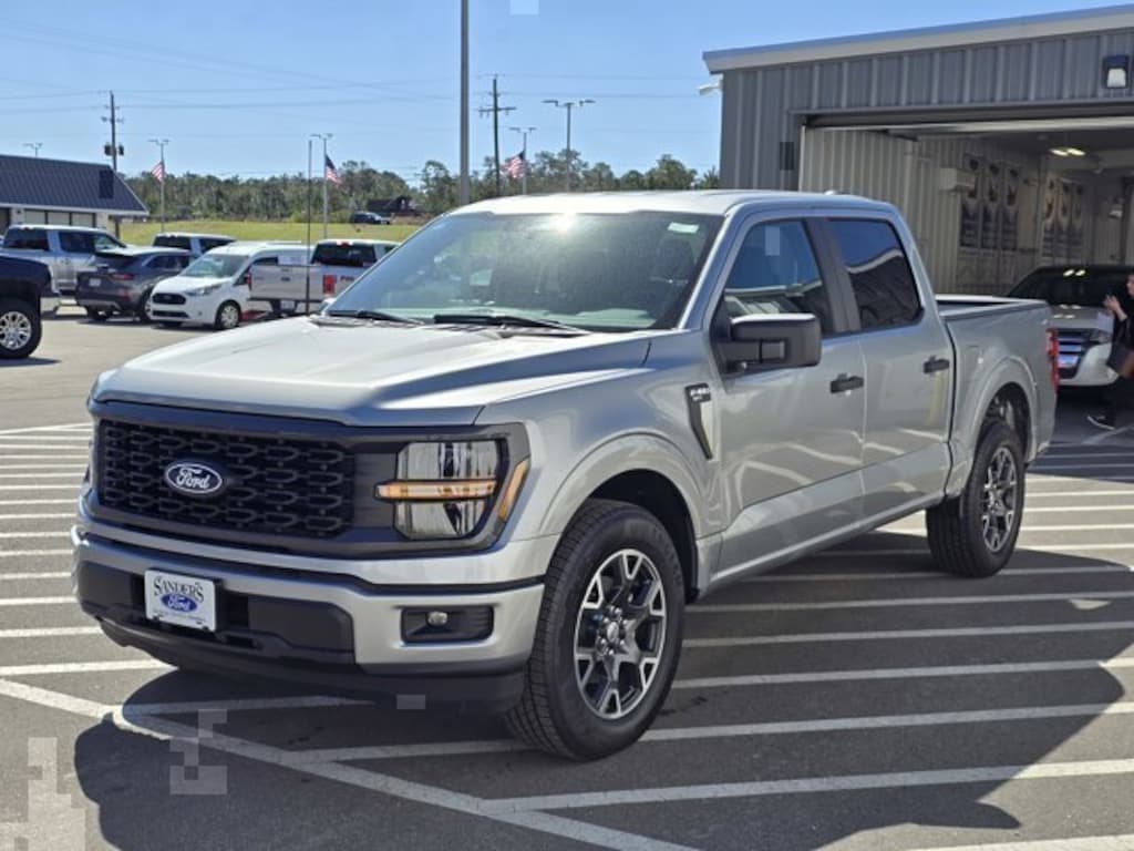 New 2025 Ford F-150 STX STX 2WD SuperCrew 5.5 Box