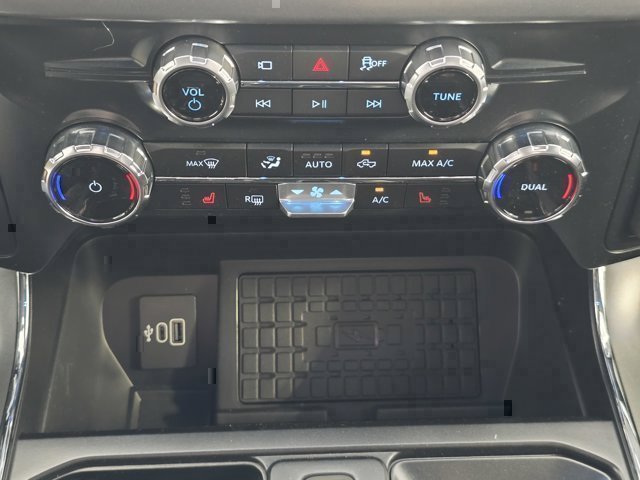 2025 Ford F-150 XLT - Photo 18
