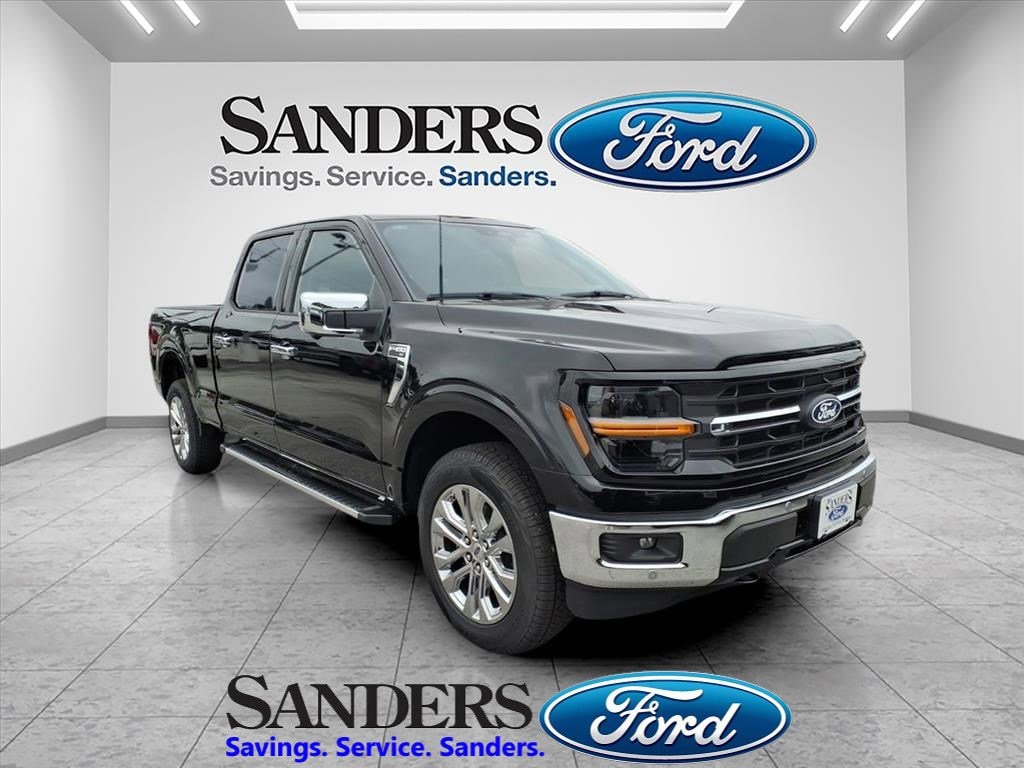 New 2025 Ford F-150 XLT XLT 4WD SuperCrew 6.5 Box