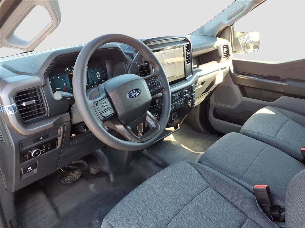 2025 Ford F-150 XL - Photo 11
