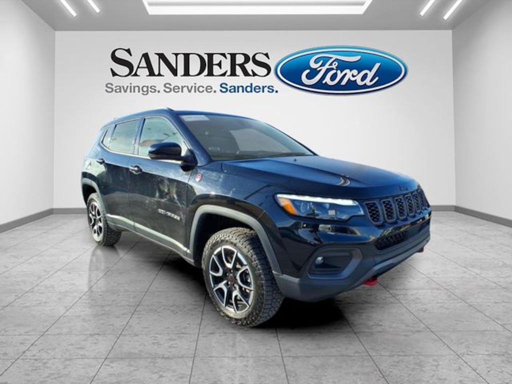 Certified 2025 Jeep Compass Trailhawk SUV