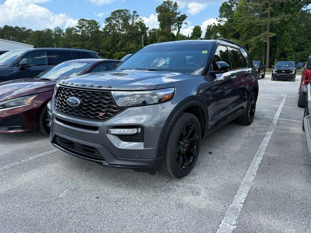2022 Ford Explorer ST 4WD's photo