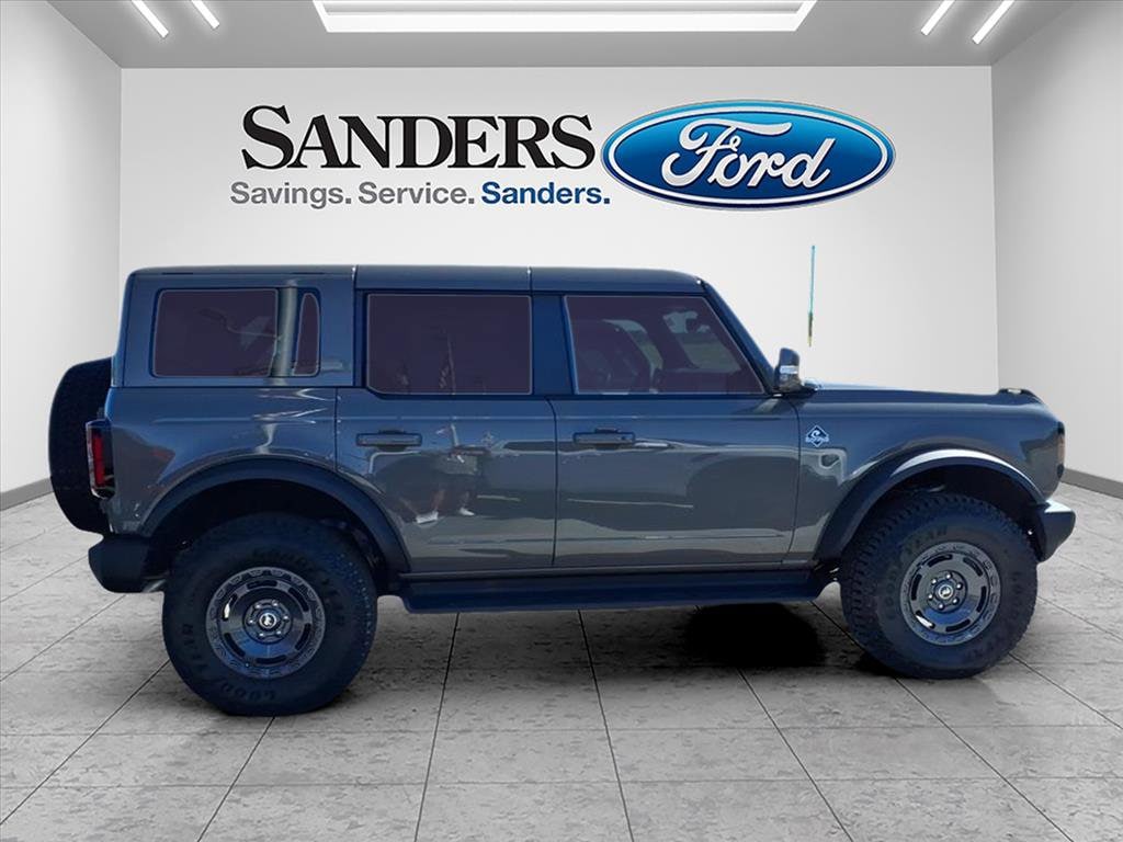 New 2025 Ford Bronco Outer Banks Outer Banks 4x4