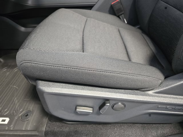 2025 Ford F-150 XLT - Photo 12