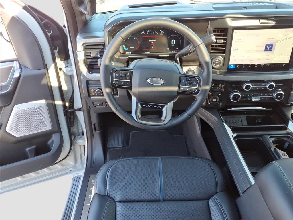 2026 Ford F-250 Super Duty Platinum - Photo 9