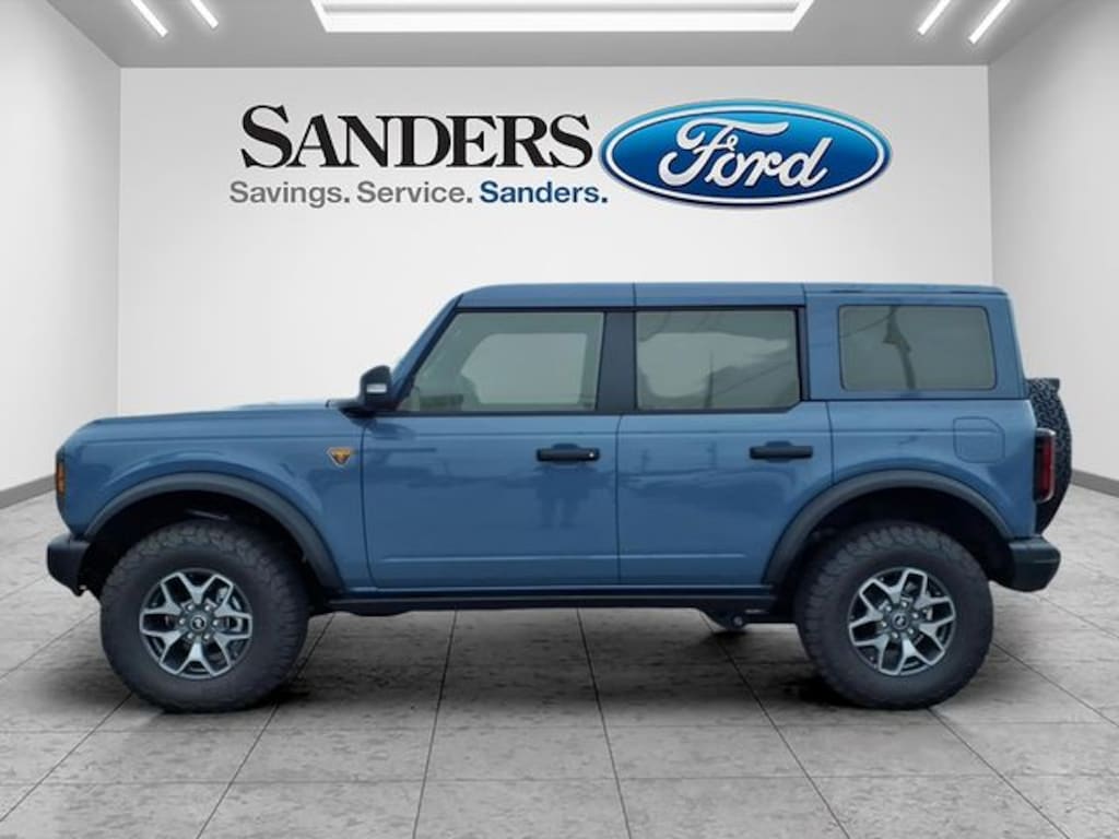 New 2025 Ford Bronco Badlands SUV