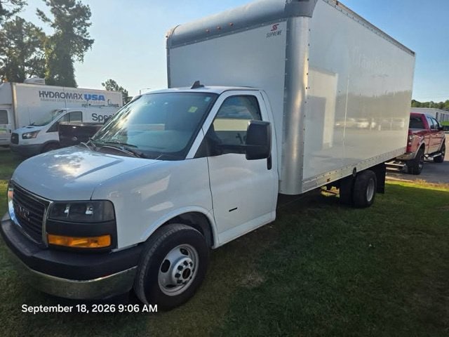 2021 GMC Savana Cutaway