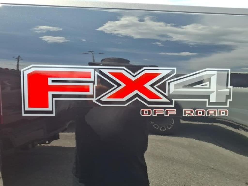 New 2026 Ford F-250SD Platinum Truck