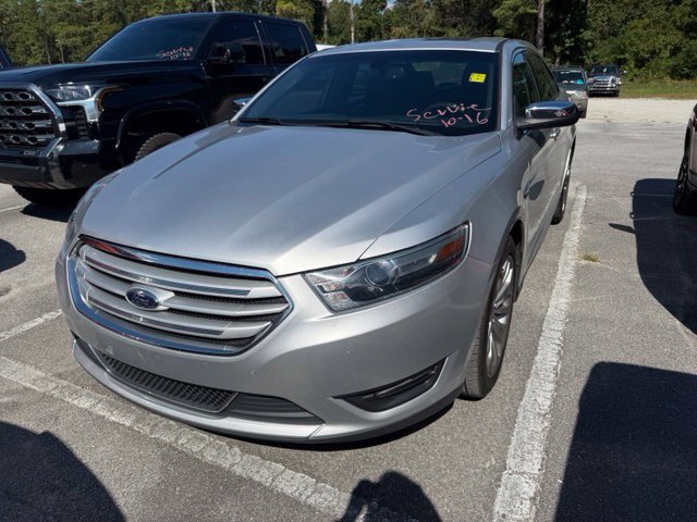 2016 Ford Taurus