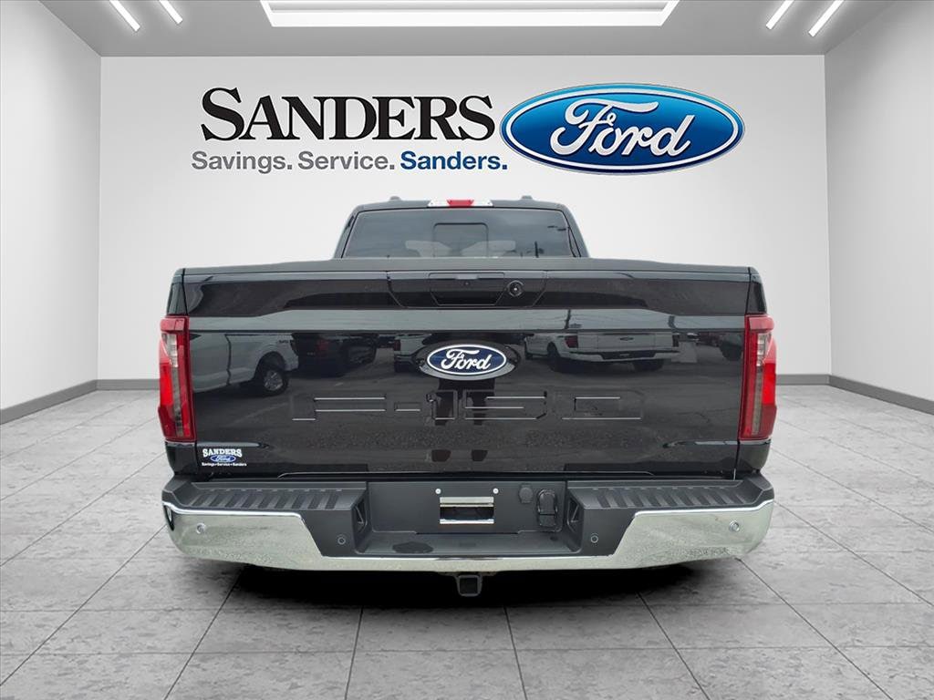 New 2025 Ford F-150 XLT XLT 4WD SuperCrew 6.5 Box