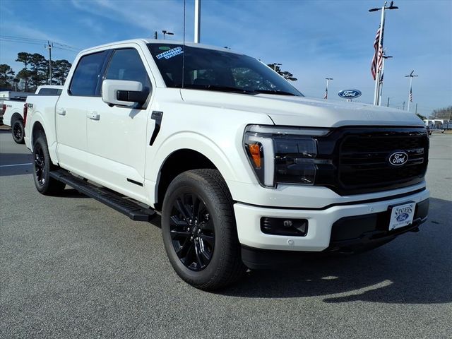 2025 Ford F-150 Lariat's photo