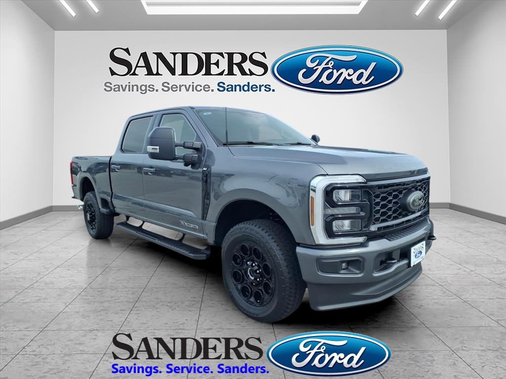 2026 Ford F-350 Super Duty XLT's photo