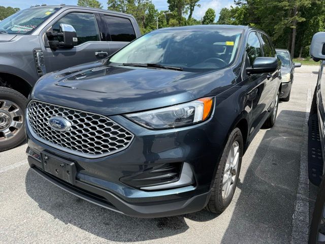 2024 Ford Edge SEL AWD's photo