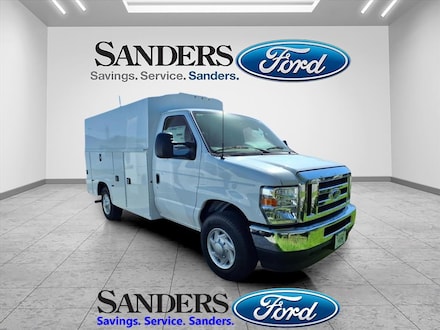 2025 Ford E-350SD Base Cab/Chassis