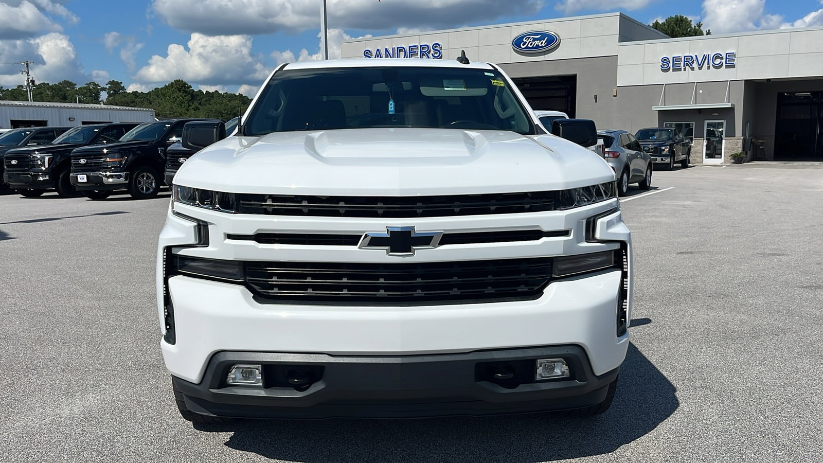 Used 2020 Chevrolet Silverado 1500 RST with VIN 3GCUYEED8LG193761 for sale in Jacksonville, NC