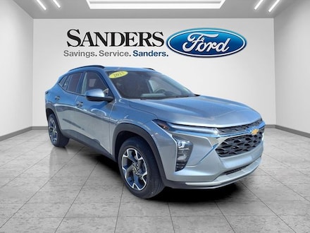 2025 Chevrolet Trax LT SUV
