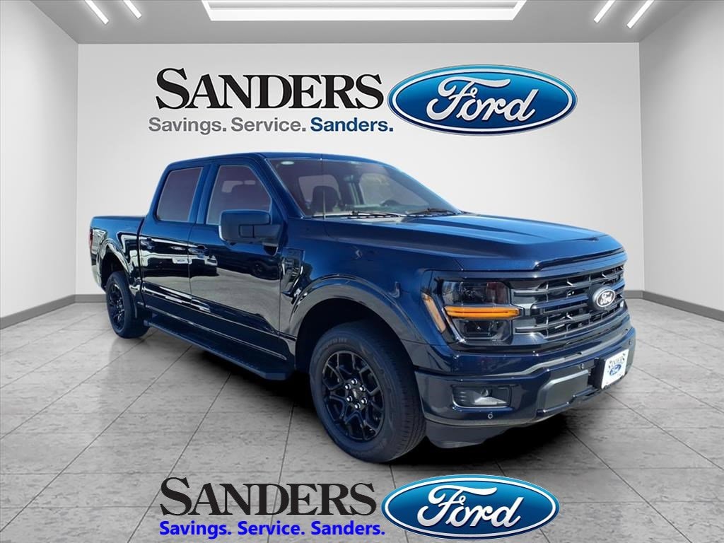 New 2025 Ford F-150 XLT XLT 2WD SuperCrew 5.5 Box