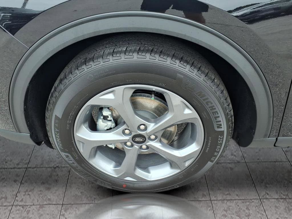 New 2025 Ford Escape ST-Line ST-Line FWD