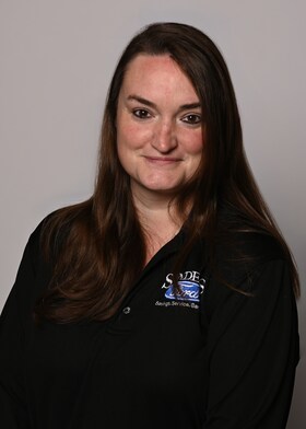 Staff member Lizz Warren from 3bf214e0915a