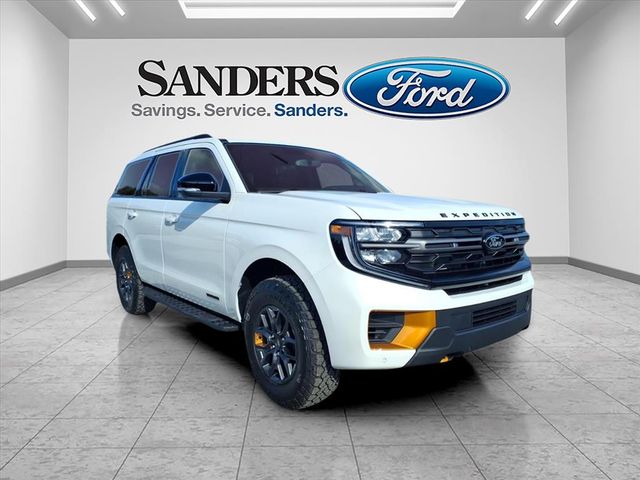 2025 Ford Expedition Tremor's photo