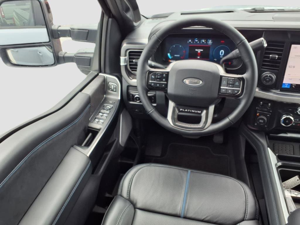 2025 Ford F-250 Super Duty Lariat - Photo 11