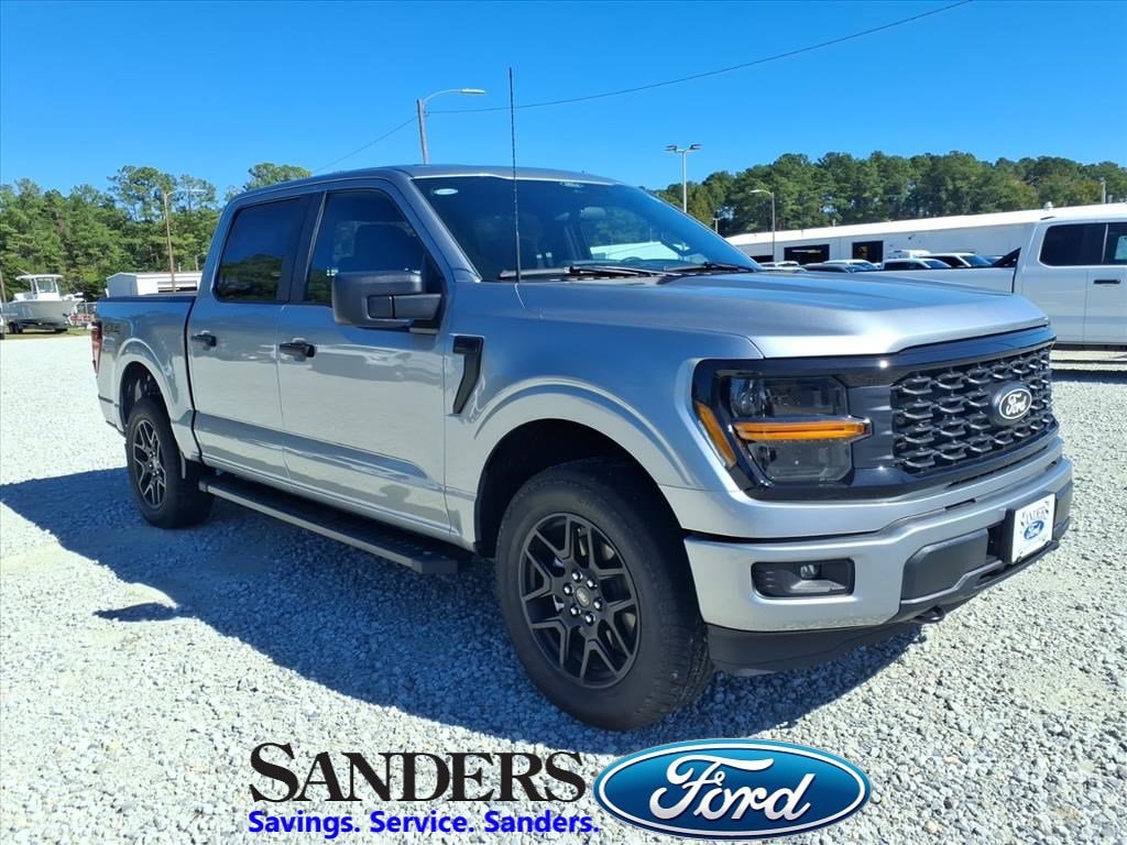 New 2025 Ford F-150 STX STX 4WD SuperCrew 5.5 Box